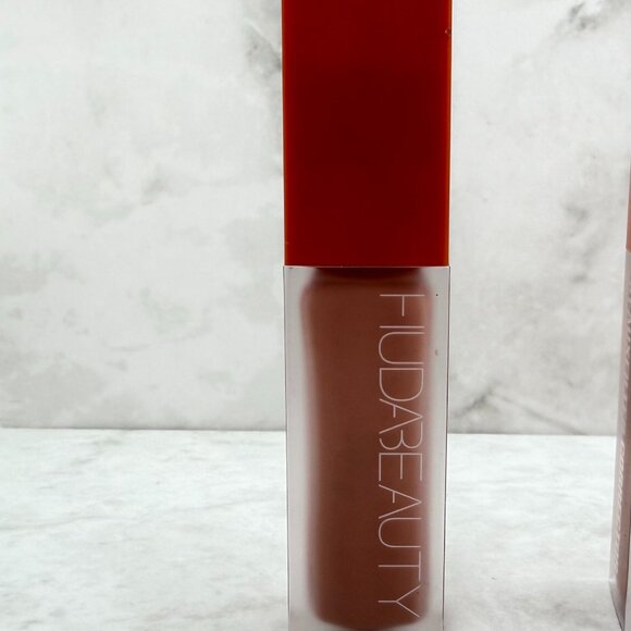HUDA BEAUTY COLOR CORRECTOR CHERRY BLOSSOM 9ml - Picture 1 of 2